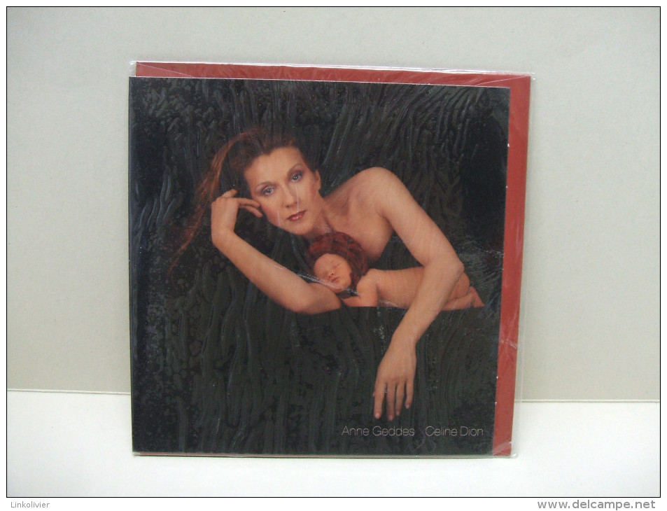 CP Miracle - Bébé - Anne GEDDES / Céline DION Carte Postale Avec Enveloppe Sous Cellophane - Singers & Musicians