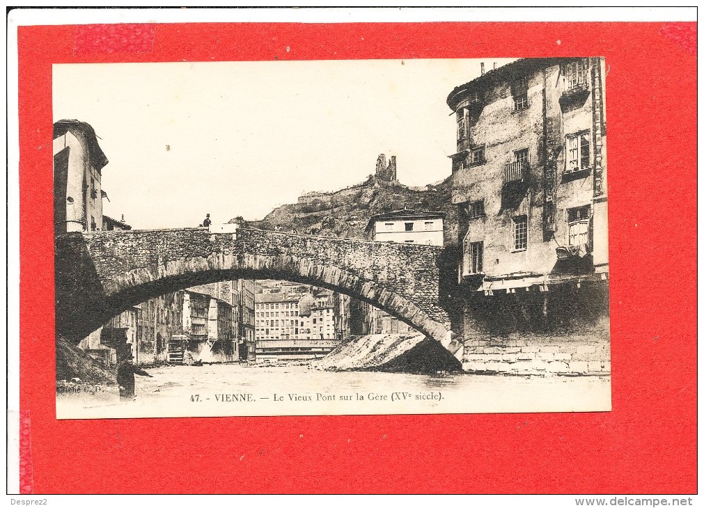 38 VIENNE Cpa Petite Animation Le Vieux Pont     47 CD - Vienne