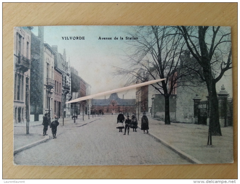 VILVORDE - Avenue De La Station ( Colorisée, Animée  1918 ) - Vilvoorde