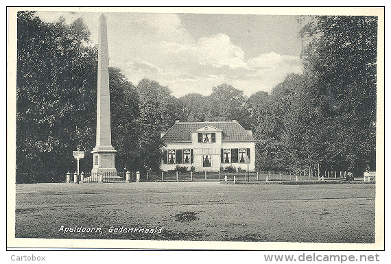 Apeldoorn, Gedenknaald - Apeldoorn