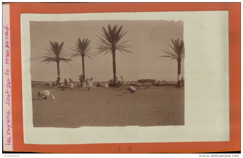 MAROC  MILITARIA LA POSE   DANS LE DESERT  Photo  Argentique  ( 1910  1914)     Mai 2015  SAL 571 - Afrique