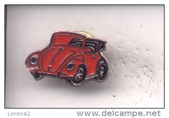 13-aut65. Pin Volkwagen. Escarabajo. Descapotable - Volkswagen