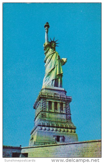 The Statue Of Liberty New York City New York - Estatua De La Libertad