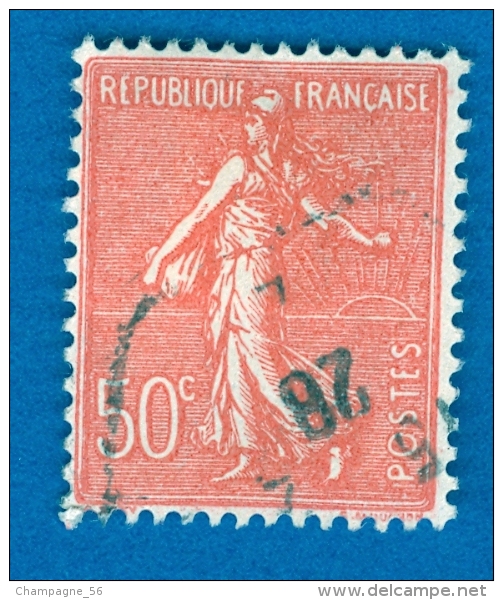 VARIÉTÉS FRANCE 1926  N° 199  FOND LIGNÉE 50 C OBLITÉRÉ DOS CHARNIÈRE ARTHUR MAURY 20.00 € - Used Stamps