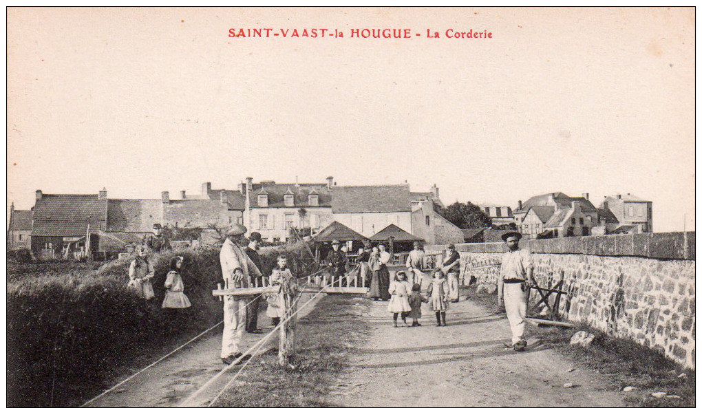 Cpa  50  Saint-vaast-la-hougue , La Corderie , Belle Animation - Saint Vaast La Hougue