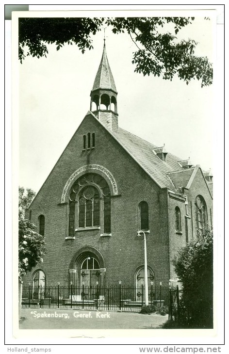 SPAKENBURG * Gereformeerde Kerk * ANSICHTKAART * CPA *  (3559z) - Spakenburg