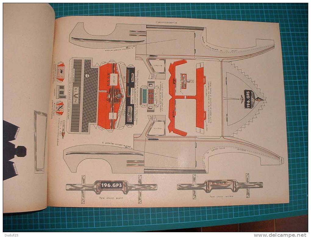 MAQUETTE CARTON Jouets Ellen :  Automobile Moderne Pouvant Rouler. Série A Modèle N° 2. Modèle Type "Coach Décapotable" - Collectors E Strani - Tutte Marche