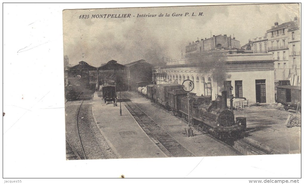 Montpellier-la Gare-petit  Défaut En Haut  à Droite - Montpellier