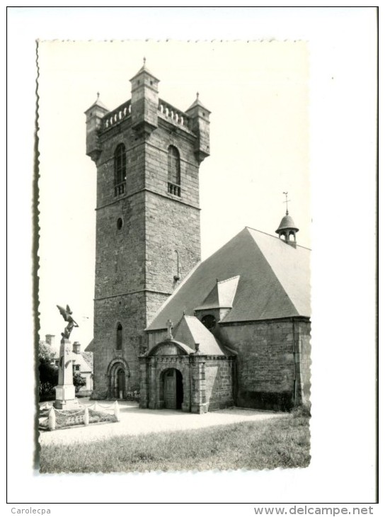 CP - SAINT PIERRE L EGLISE (50) Le Beffroi - Saint Pierre Eglise