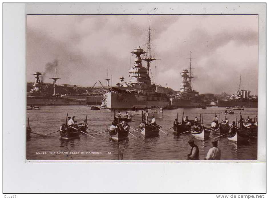 MALTE - The Grand Fleet In Harbour - Très Bon état - Malta