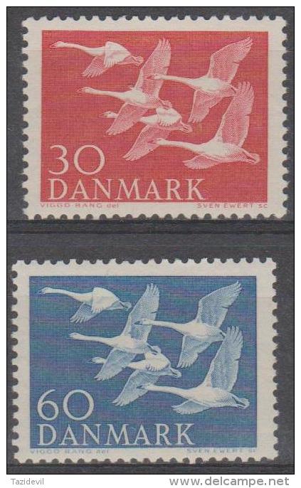 DENMARK - 1956 Swans. Scott 361-362. Mint Hinged * - Unused Stamps