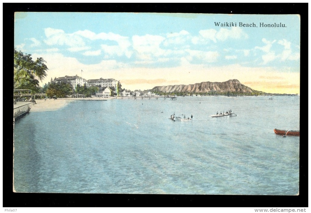 Waikiki Beach Honolulu / Visible Damage On The Back Of Postcard / Postcard Not Circulated - Honolulu