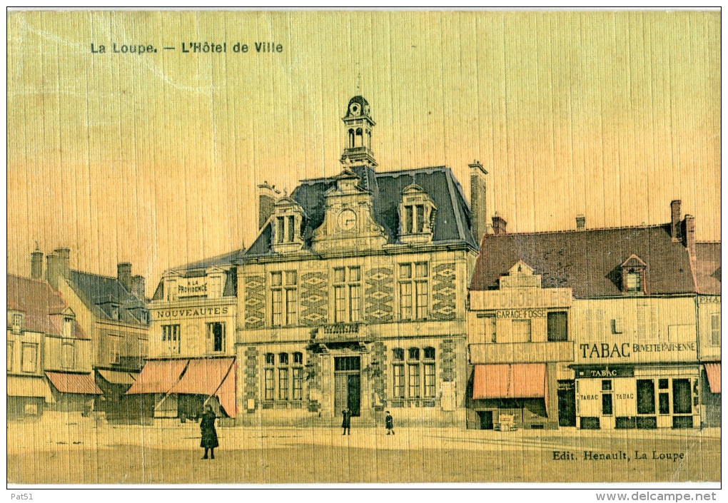 28 - La Loupe : L'Hôtel De Ville - La Loupe