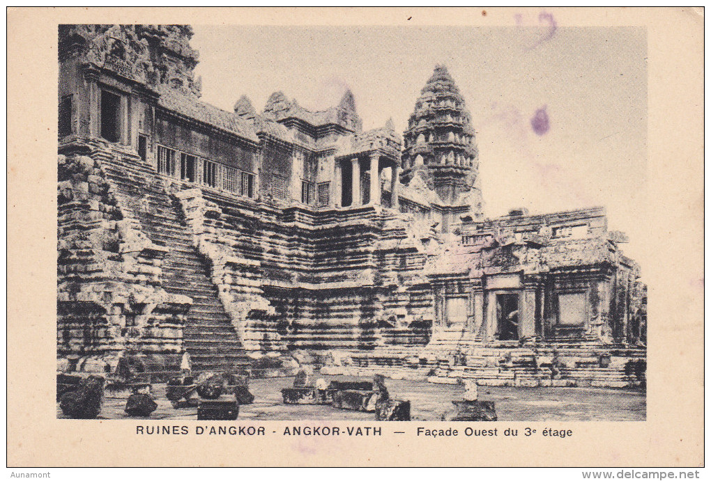 Camboya--Angkor--Façane Ouest 3º Etage - Cambodia