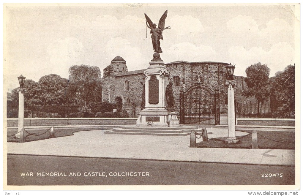 ESSEX - COLCHESTER - WAR MEMORIAL AND CASTLE Es610 - Colchester