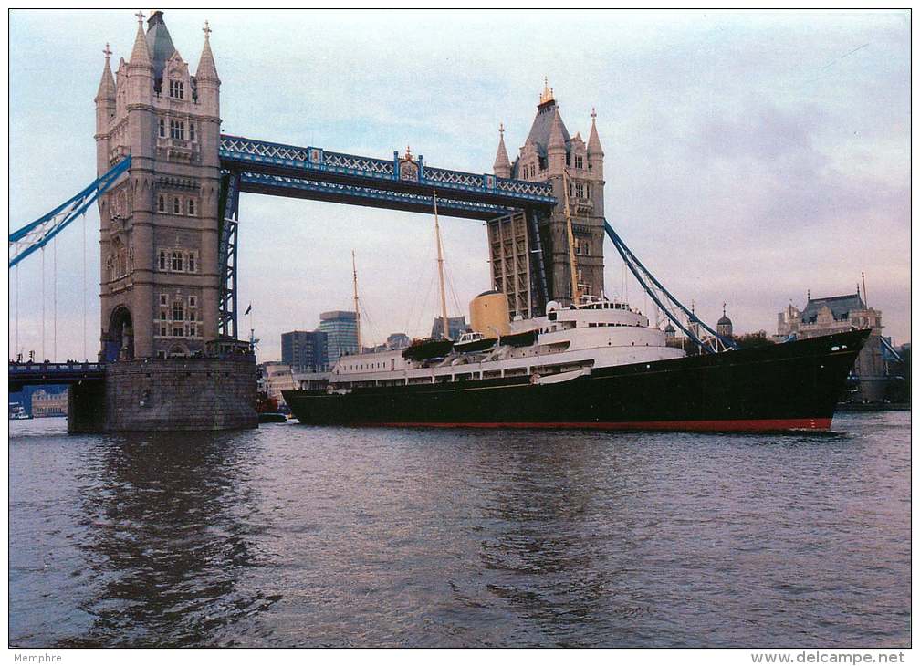 Royal Yatch Britannia Under Tower Bridge Before Decommissioning - Unused - River Thames