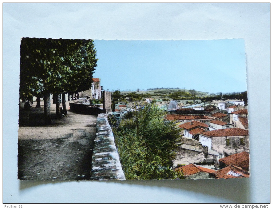 BOURG SUR GIRONDE       VILLE BASSE VUE DE LA PLACE DU DISTRICT - Autres & Non Classés