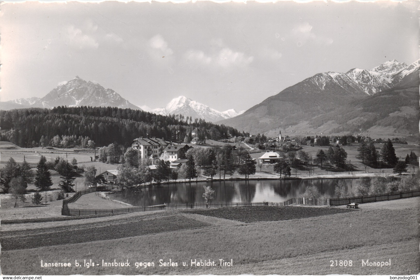 Lansersee, Igls, Innsbruck, Austria. Serles Habicht. - Igls