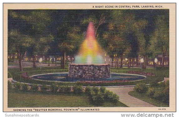 A Night Scene In Central Park Lansing Michigan - Lansing