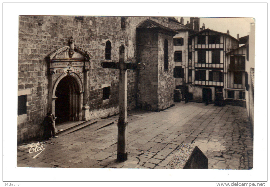 Ciboure: Place De L' Eglise (15-1884) - Ciboure