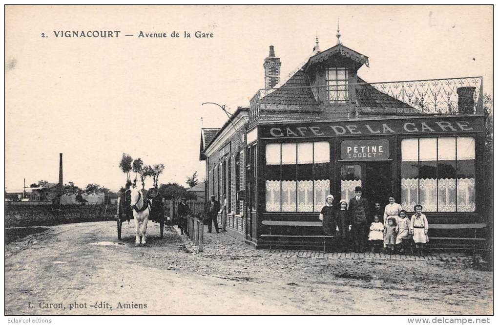 Vignacourt   80        Le Café De La Gare - Autres & Non Classés