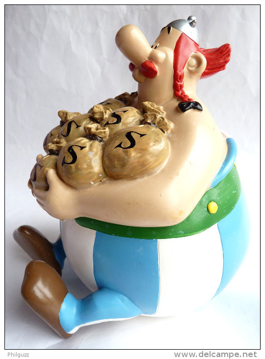 FIGURINE TIRELIRE  Astérix - PLASTOY 2004 - OBELIX - Uderzo (2) - Astérix & Obélix