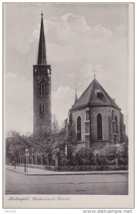 AK Bitterfeld - Katholische Kirche (14867) - Bitterfeld