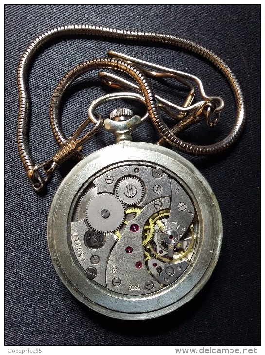 ANCIENNE MONTRE GOUSSET RUSSE 18 RUBIS - Relojes De Bolsillo