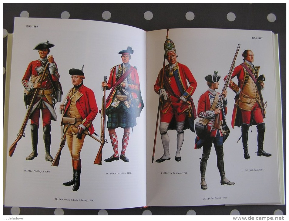 BRITISH INFANTRY UNIFORMS SINCE 1660 Barthrop Turner Empire Guerre 1940 1945 1914 1918  Armée Infantrie Napoléon