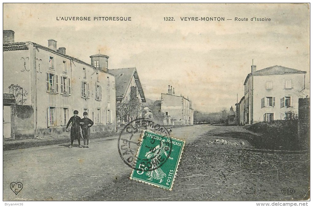 63 - Veyre-Monton - ** Route D'Issoire ** - Cpa - Voir 2 Scans; - Veyre Monton