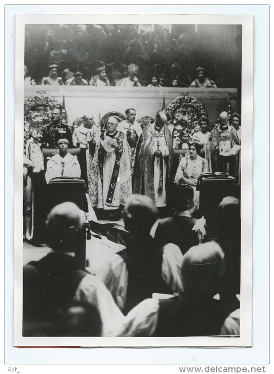 PHOTO DE PRESSE LE COURONNEMENT DE GEORGES VI, ROI D'ANGLETERRE (PERE D'ELIZABETH II ) CEREMONIE A WESTMINSTER, ACTUALIT - Célébrités