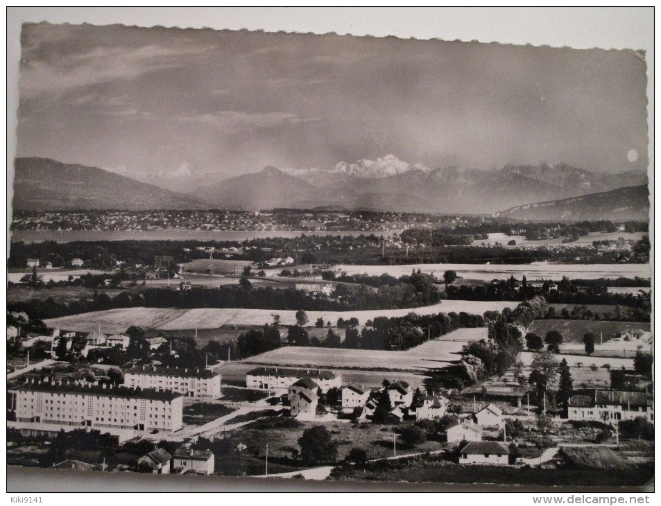 Vue Aérienne Sur La Ville - Ferney-Voltaire