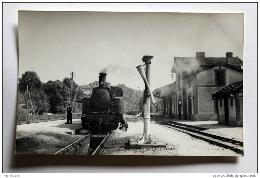 Photo Inspection Locomotive En Gare, Manche à Eau Collection Schnabel - Gares - Avec Trains