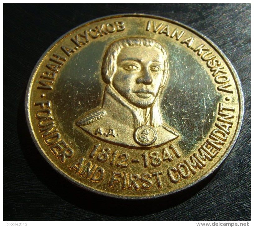 Founder First Commendant Ivan A. Kuskov Medal Fort Ross Cal. Commemorative Bicentennial 1776-1976 - Profesionales/De Sociedad