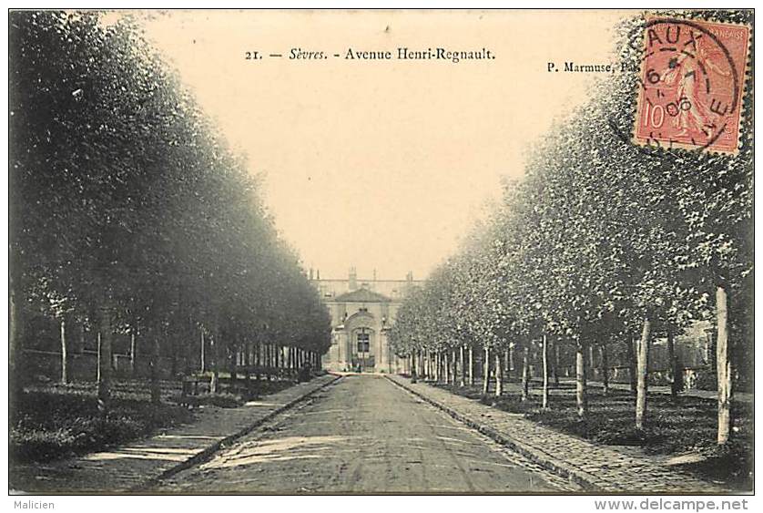 - Hauts De Seine - Ref 774 - Sevres - Avenue Henri Regnault - Allee - Allees - Carte Bon Etat - - Sevres