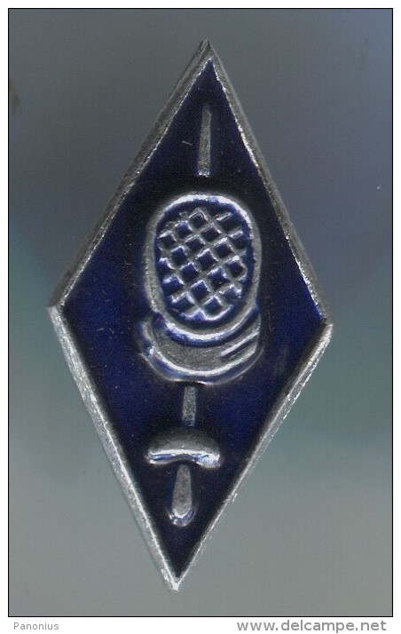 FENCING / SWORDSMANSHIP - Russian Pin Badge - Escrime