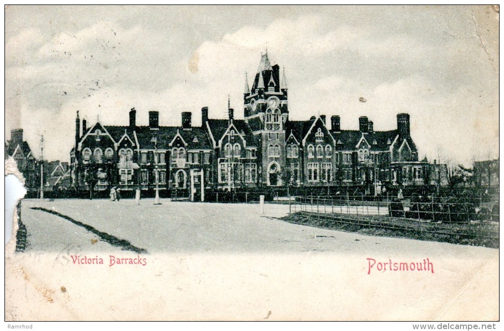 PORTSMOUTH - Victoria Barracks (Postcard Salute Co) 1904 Used TINY PIECE MISSING - Portsmouth
