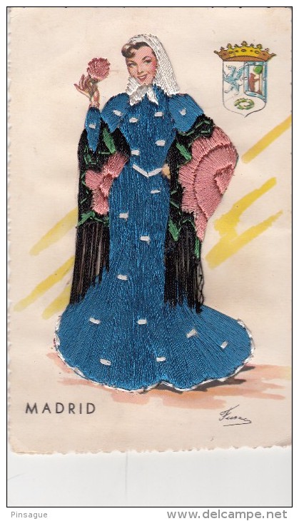 Carte Brodée  - MADRID - Embroidered