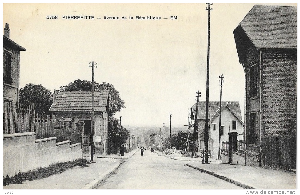 Pierrefitte-sur-Seine - Avenue De La République - Carte E.M. N°5758 Non Circulée - Pierrefitte Sur Seine