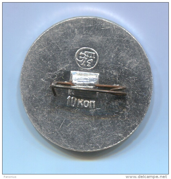 VOLLEYBALL -  Russian Vintage Pin Badge, Diameter 25 Mm - Pallavolo