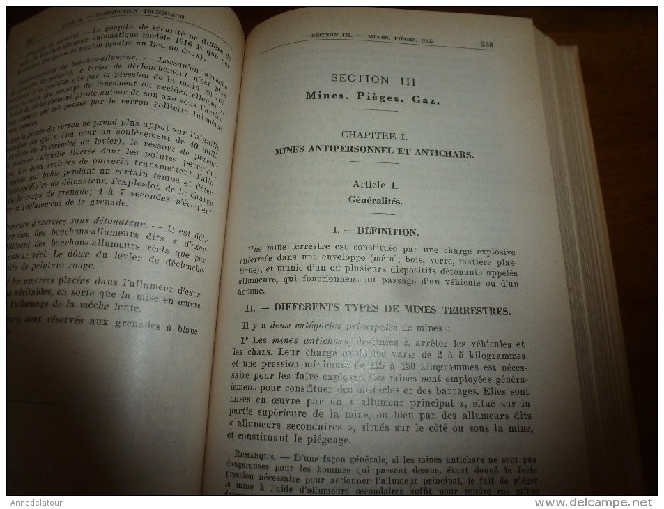 1953 MANUEL de PREPARATION MILITAIRE SUPERIEURE et CARTE des DISTINCTIONS ARMEES (TERRE, MER, AIR )