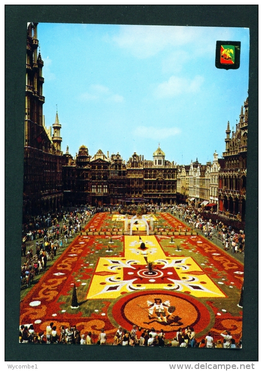 BELGIUM  -  Brussels  Grand Place  Flower Carpet  Used Postcard As Scans - Squares