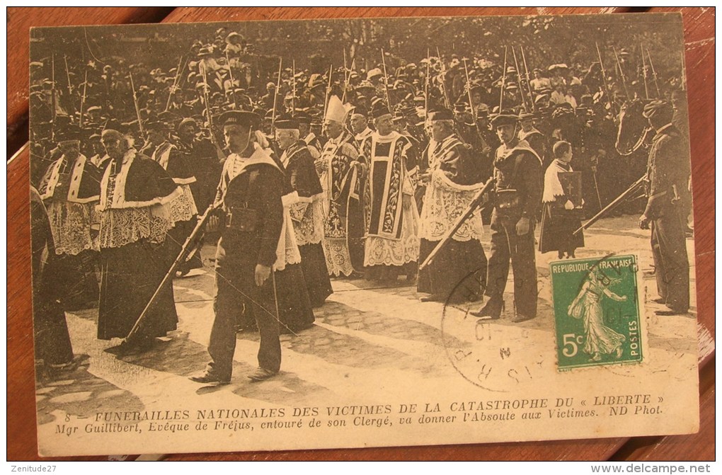 Funérailles Nationales Des Victimes De La Catastrophe Du "Liberté"  1911 - Funérailles