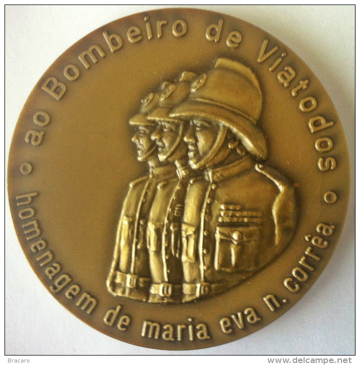 PORTUGAL - Fireman / Firemen / Pompiers - BIG MEDAL - BOMBEIROS VOLUNTÁRIOS VIATODOS 1984 / 1994 - Firemen