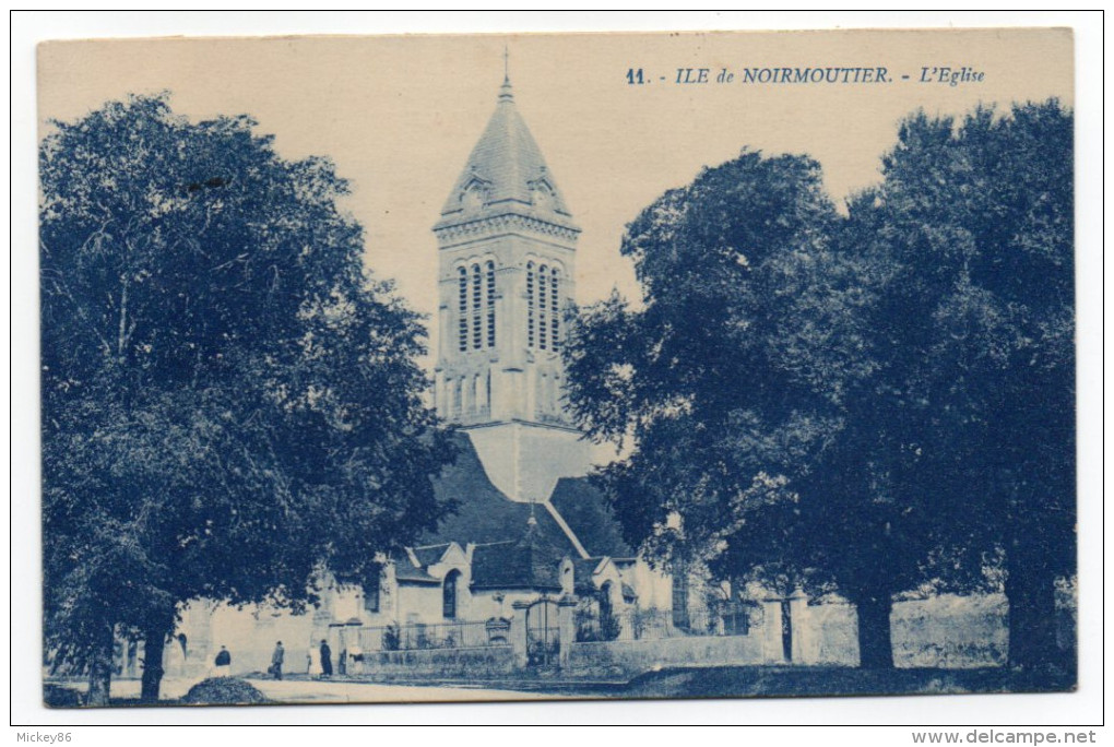 Ile De Noirmoutier--NOIRMOUTIER--1923--L'église (petite Animation)  N° 11 éd Artaud---carte Sépia Bleu - Noirmoutier