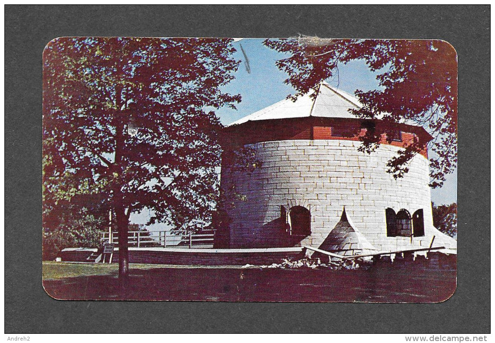 KINGSTON - ONTARIO - MURNEY TOWER ONE OF FOUR ERECTED IN KINGSTON 1846-7 TO DEFEND THE CITY AND ENTRANCE TO CANAL RIDEAU - Kingston