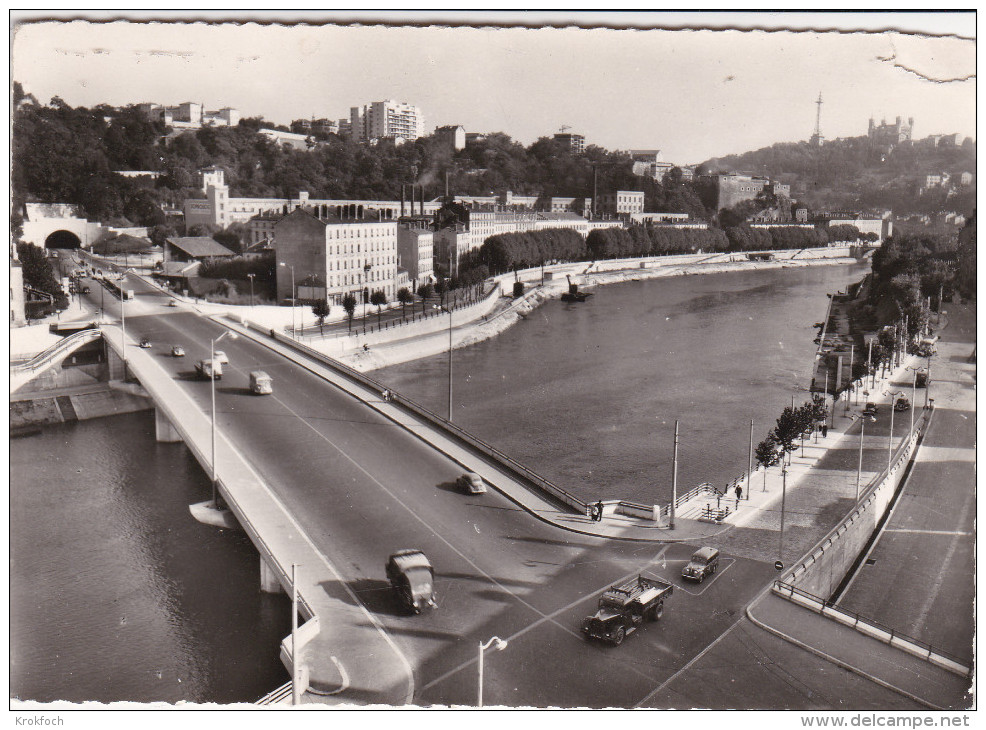 Lyon - Pont Clemenceau Et Tunnel De La Croix-Rousse - Colline De Fourvière - !! Un Coin Avec Déchirure - Autres & Non Classés