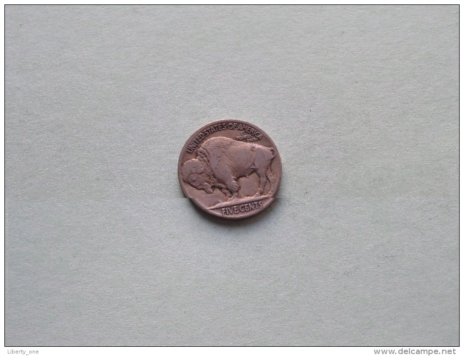 1917 - Five Cents / KM 134 ( Uncleaned - For Grade, Please See Photo ) ! - 1913-1938: Buffalo