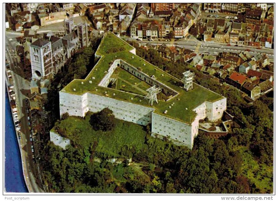 Belgique - Huy Citadelle Et Collégiale - Huy