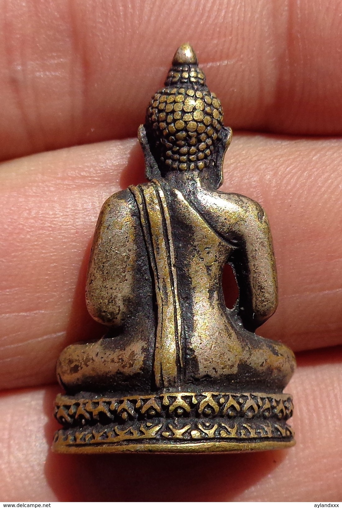 THAILAND: Old Mini Thai Buddha Amulet - Miniature - Arte Asiatica